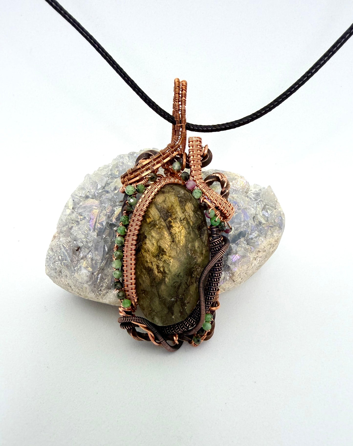 Boho Glow – Labradorite & Copper Wire Wrapped Pendant