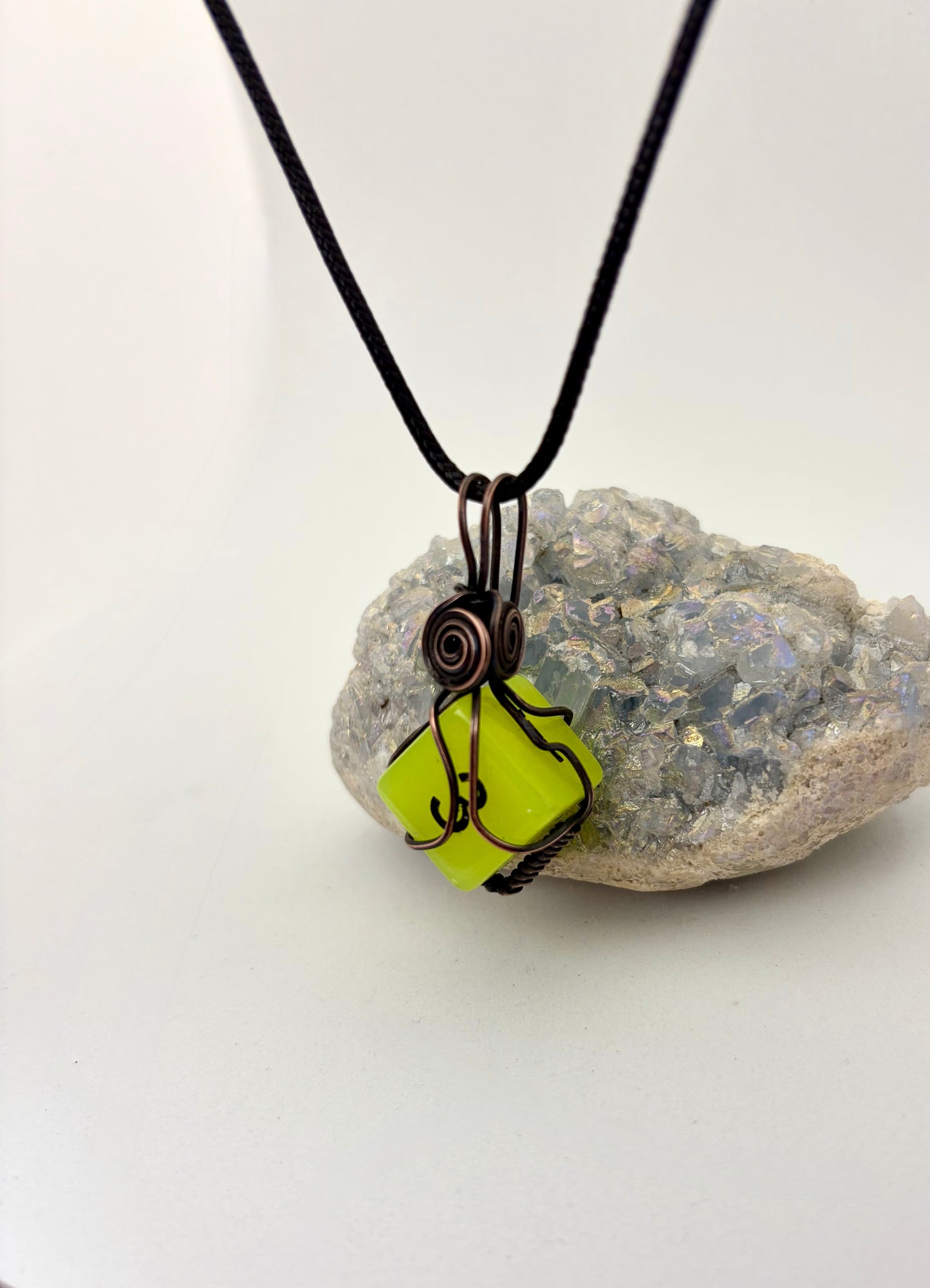 Critical Hit in Copper – Green Dice Wire Wrapped Necklace