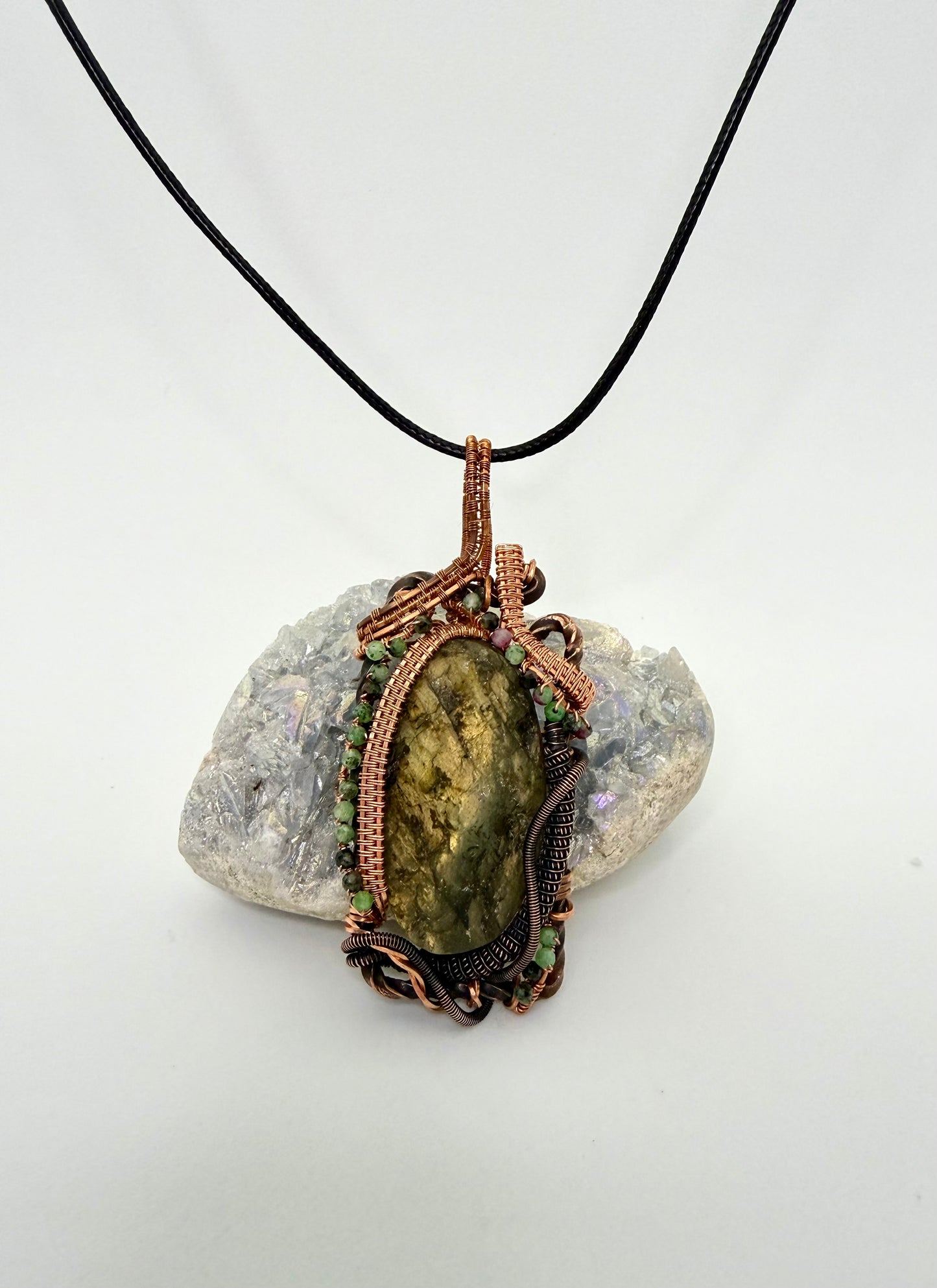 Boho Glow – Labradorite & Copper Wire Wrapped Pendant