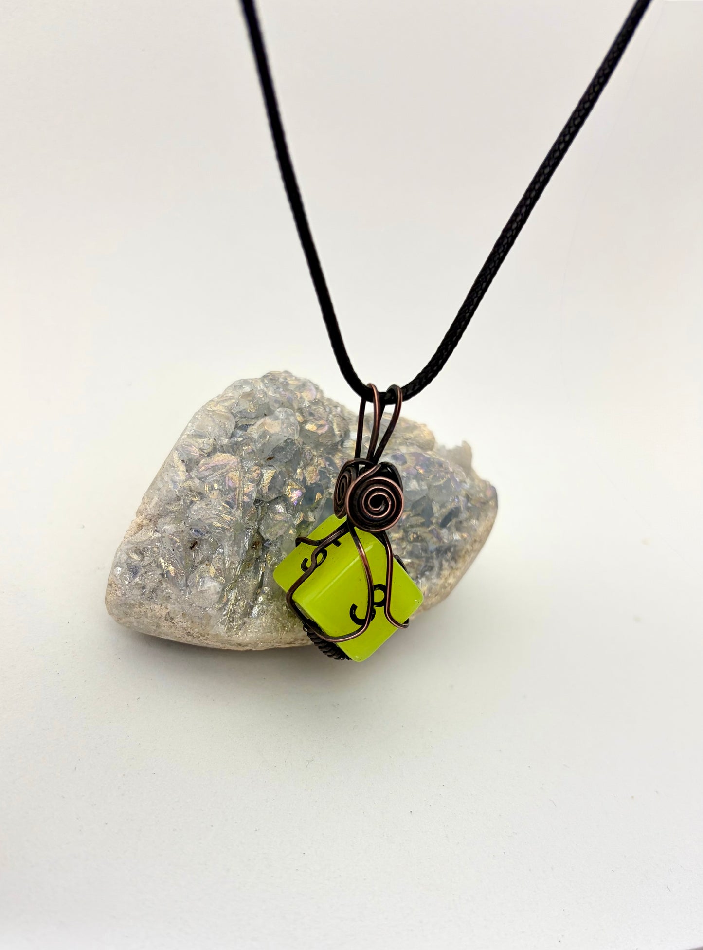 Critical Hit in Copper – Green Dice Wire Wrapped Necklace
